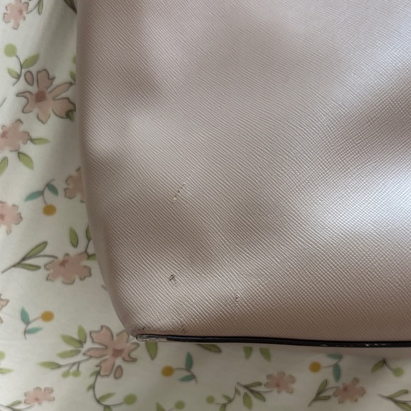 kate spade taupe leather tote in beige - Picture 4 of 7